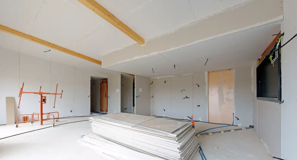 Pose placo et cloisons à Aureville